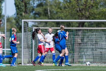 Bild 34 - wCJ Hamburger SV - VfL Pinneberg : Ergebnis: 9:0